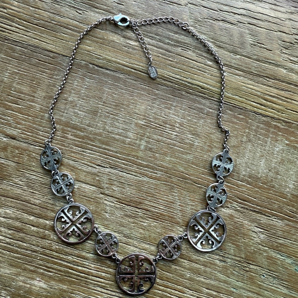 Isis Creative Silver Tone Charm Necklace Round Pendants Lobster closure.